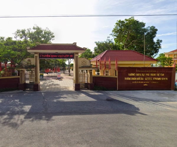 Trường Thpt Tuệ Tĩnh Thumn